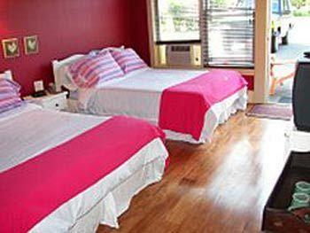 Dragonfly Inn Annapolis Royal Exterior photo