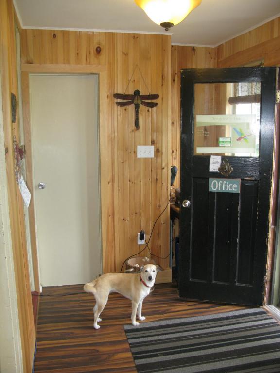 Dragonfly Inn Annapolis Royal Exterior photo